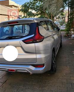 ميتسوبيشي اكسباندر